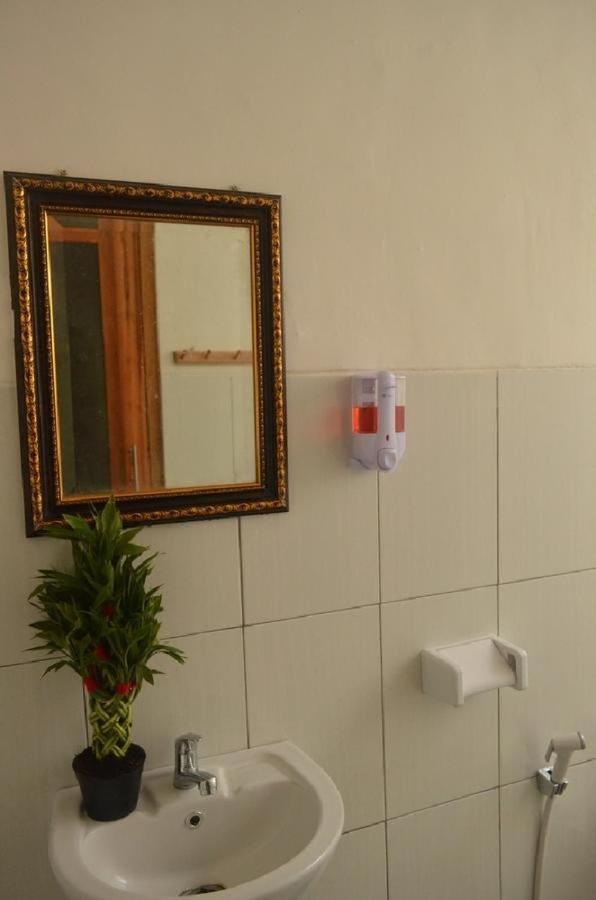 The Rahayu Cottage Batununggul エクステリア 写真