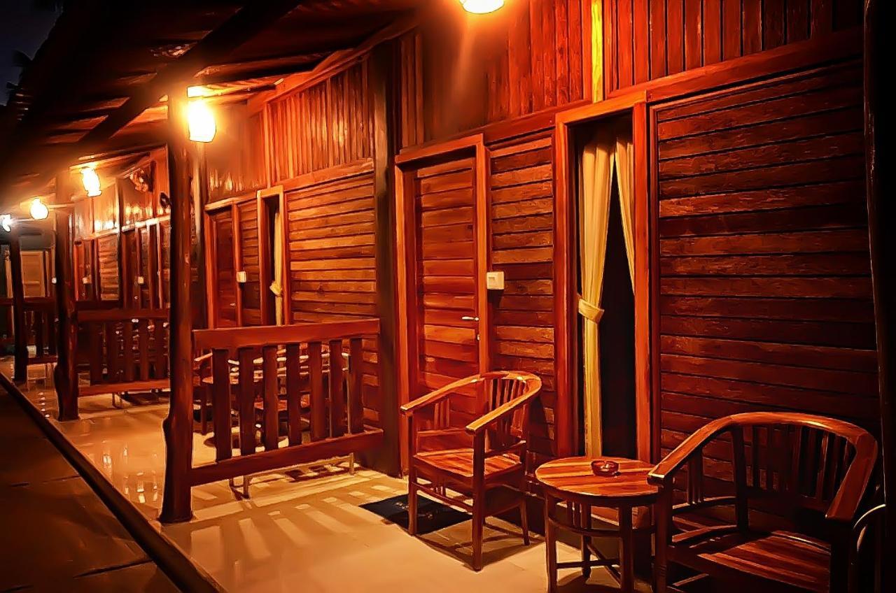 The Rahayu Cottage Batununggul エクステリア 写真